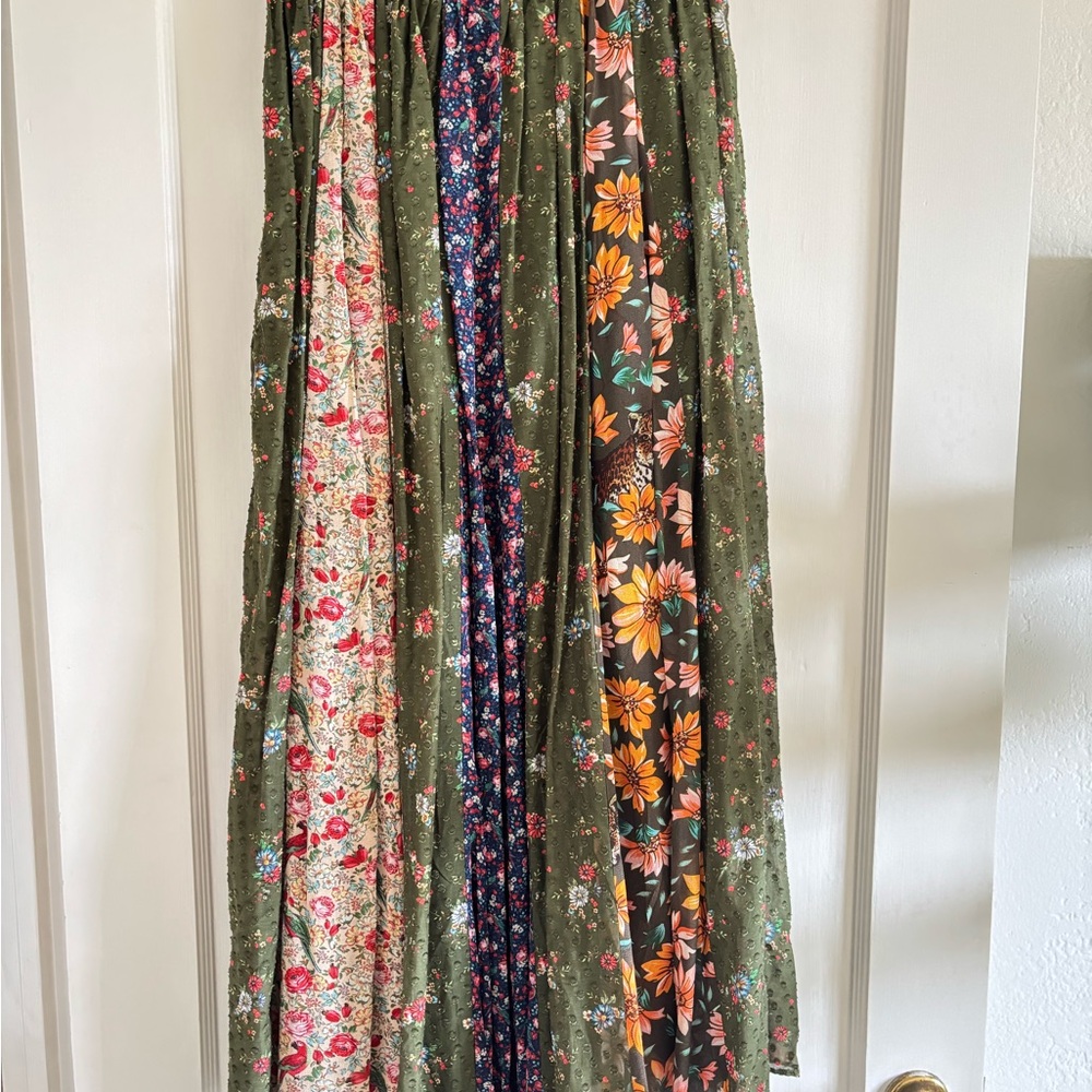 Floral Multi-Color Farm Rio Maxi Skirt - Small
